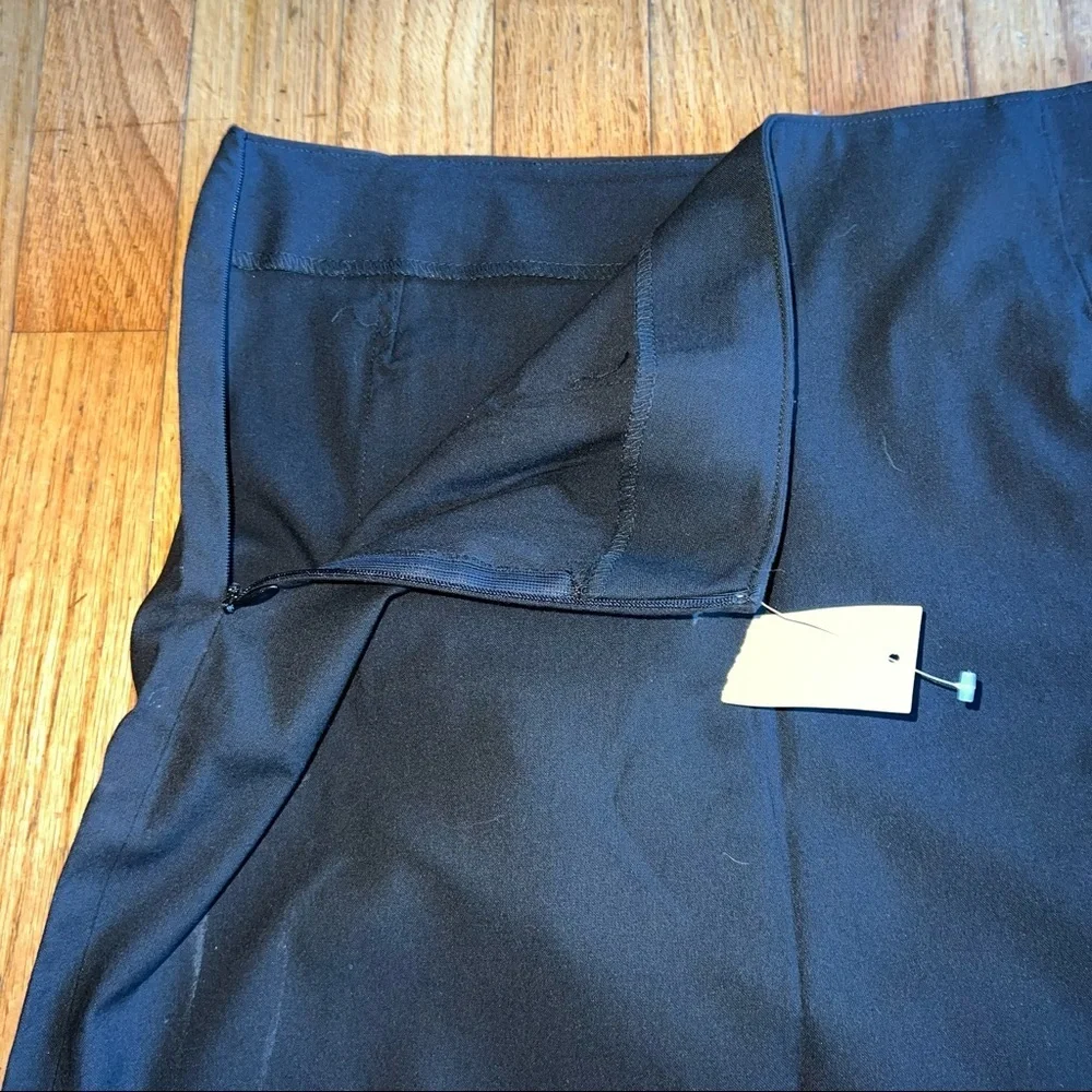 NWT black Gap pencil skirt with side zip